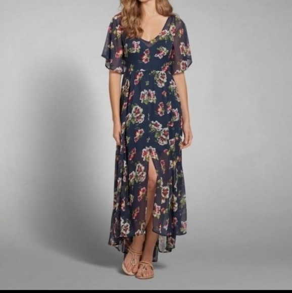 Abercrombie & Fitch Dresses & Skirts - Abercrombie floral dress